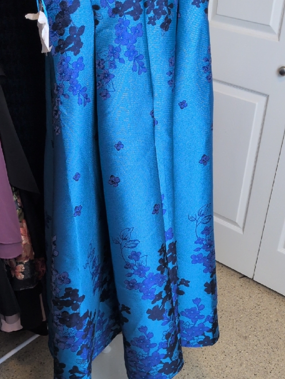 Adrianna Papell Turquoise Blue & Purple Floral Jacquard Dress Size 4 DEFECT - Picture 4 of 7